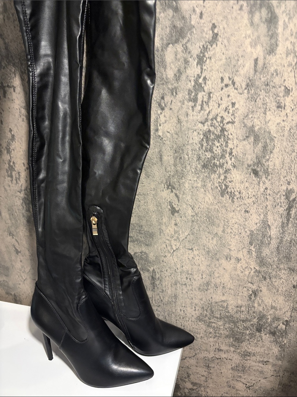 AKIRA Black Over-The-Knee Pointed Toe Stiletto Boots thigh high